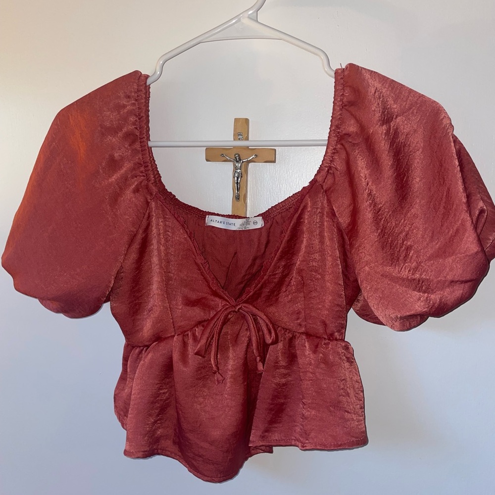Altar'd State Rust Puff Sleeve Blouse Crop Top